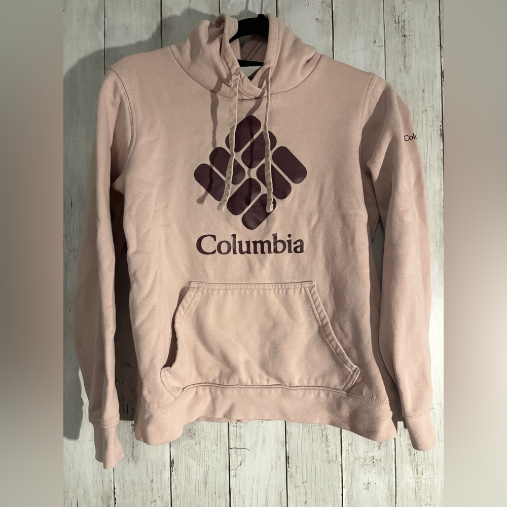 Dusty pink Columbia sweater